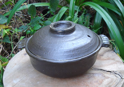 黒釉土鍋