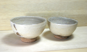 陶芸体験なら陶芸教室 陶八さんの白茶碗画像